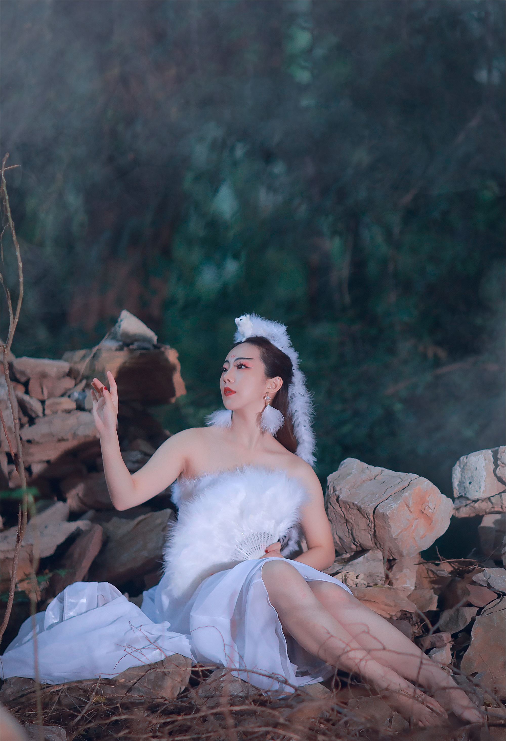 YITUYU艺图语 2021.08.16 白狐 小米